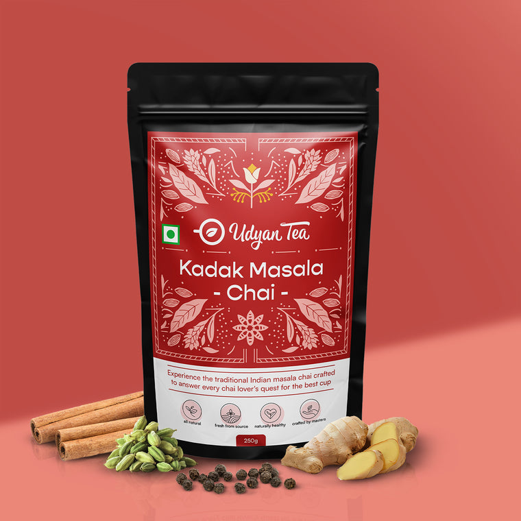 Kadak Masala Chai pouch with cinnamon, cardamom, ginger and black pepper