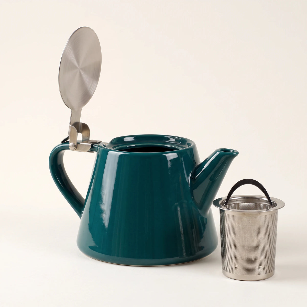 Muse ceramic teapot with infuser, Jade Green, lid open, infuser beside the teapot